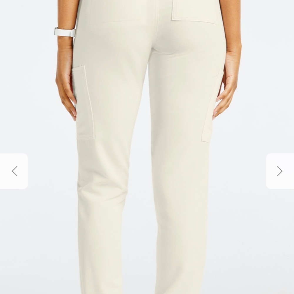 COPY - NWT JAANUU Scrub Set
